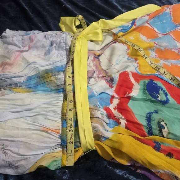 Designer One-Shoulder Maxi Dress – Abstract Print w/ Yellow Sash Alice + Olivia - Picture 5 of 5